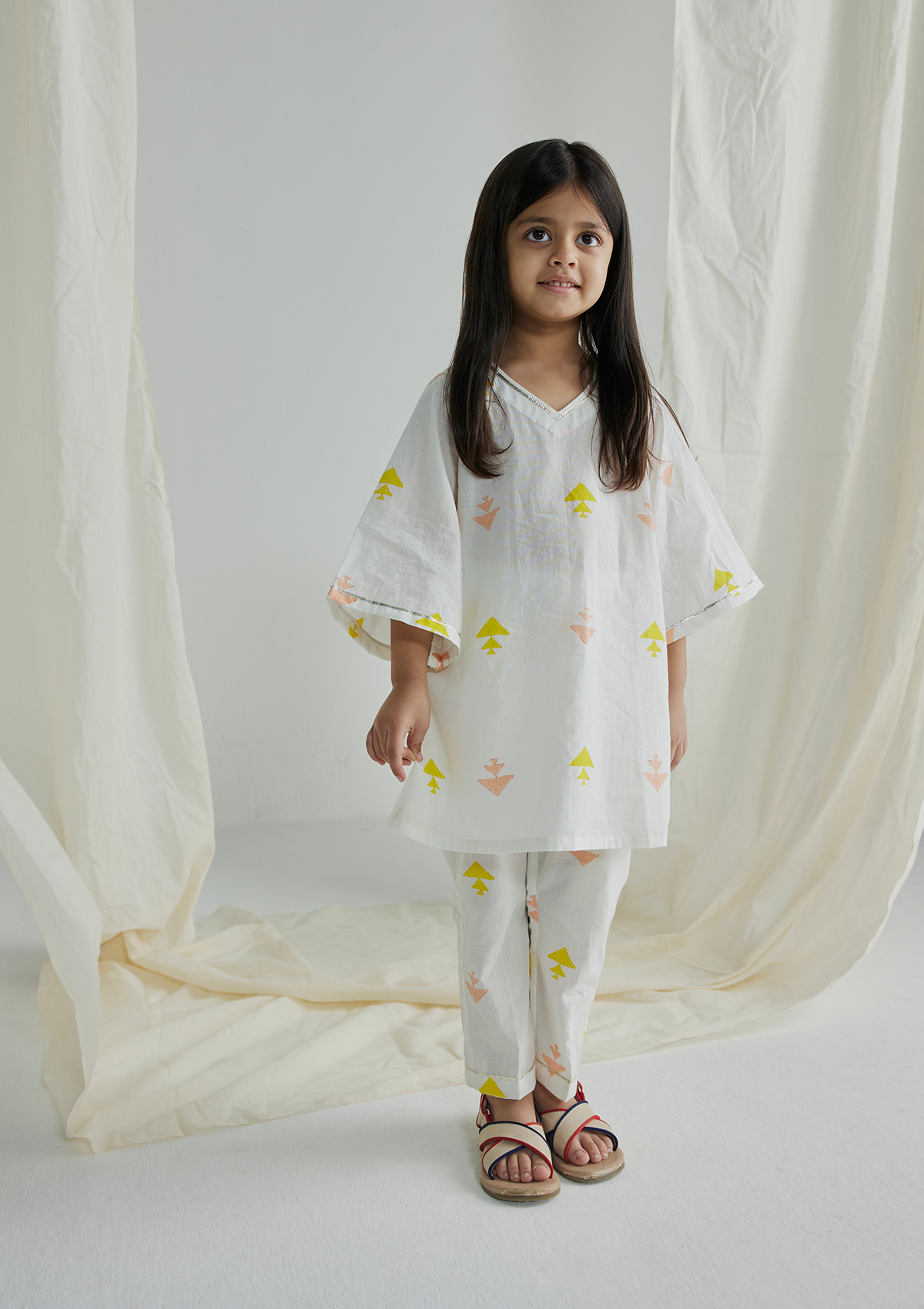 UDAAN A-LINE KURTA SET (GIRL)