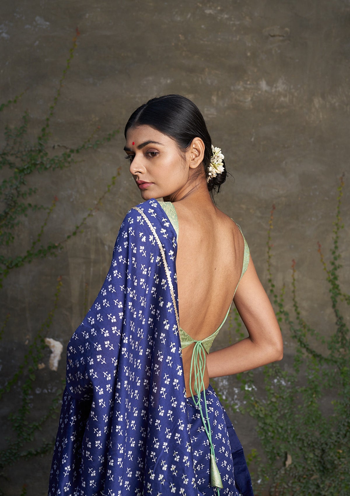 APARAJITA ( SAREE)